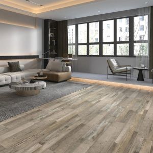 Roma LVT Flooring – Luxury Wood Effect (1.76m² Pack)